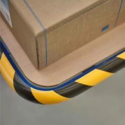 NMC | Kantenschutz WP L | PU Schaum | 54 X 41 X 1000 Mm | Eckschutzprofil | Selbstklebend | Flexibel -Profistuck Verkäufe Sicherheitsleiste Bild 8 1280x1280
