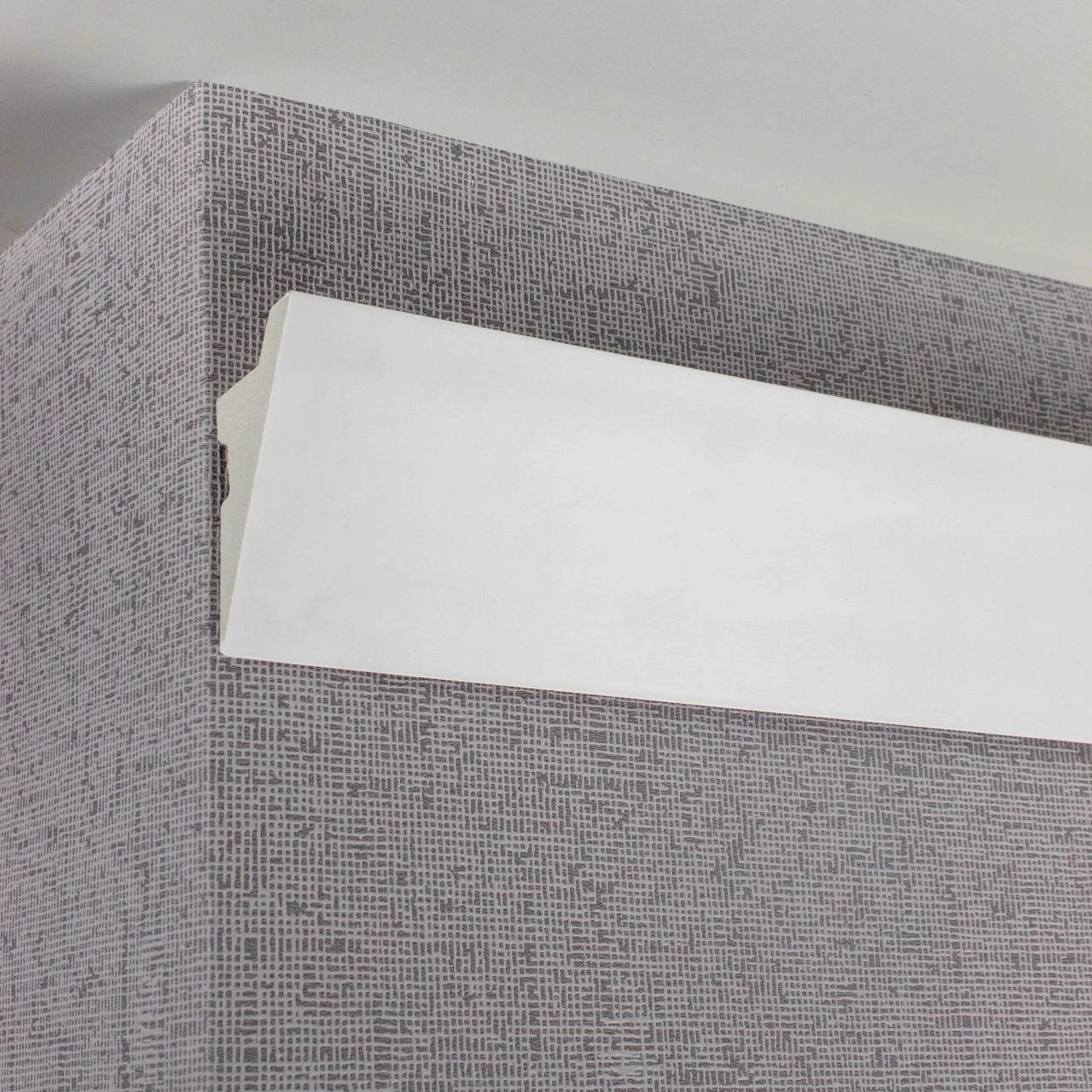 PROVISTON Licht Stuckleiste Kunststoff Weiß | 38 X 70 X 2000 Mm Moderne Lichtleiste Für Die Decke 3 PROVISTON Licht Stuckleiste Kunststoff Weiß | 38 X 70 X 2000 Mm Moderne Lichtleiste Für Die Decke